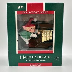 Vintage 1989 Hallmark Hark! It's Herald Keepsake Ornament Elf First‎ Series Tree